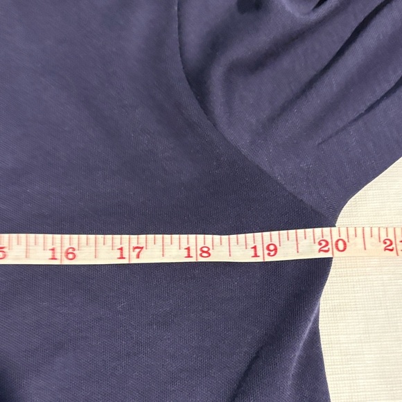 LL Bean Navy Blue Turtleneck Long Sleeve Top - Picture 4 of 5